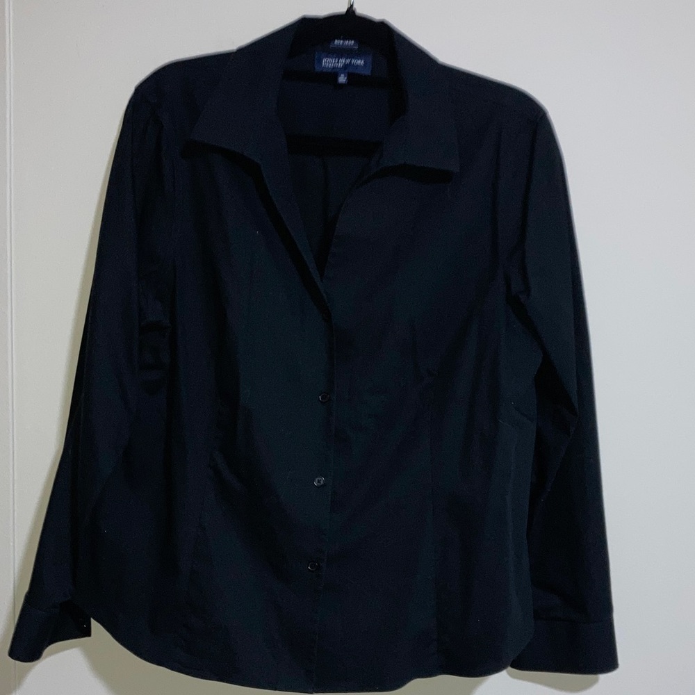 Jones New York Dark Green Button-Up Shirt